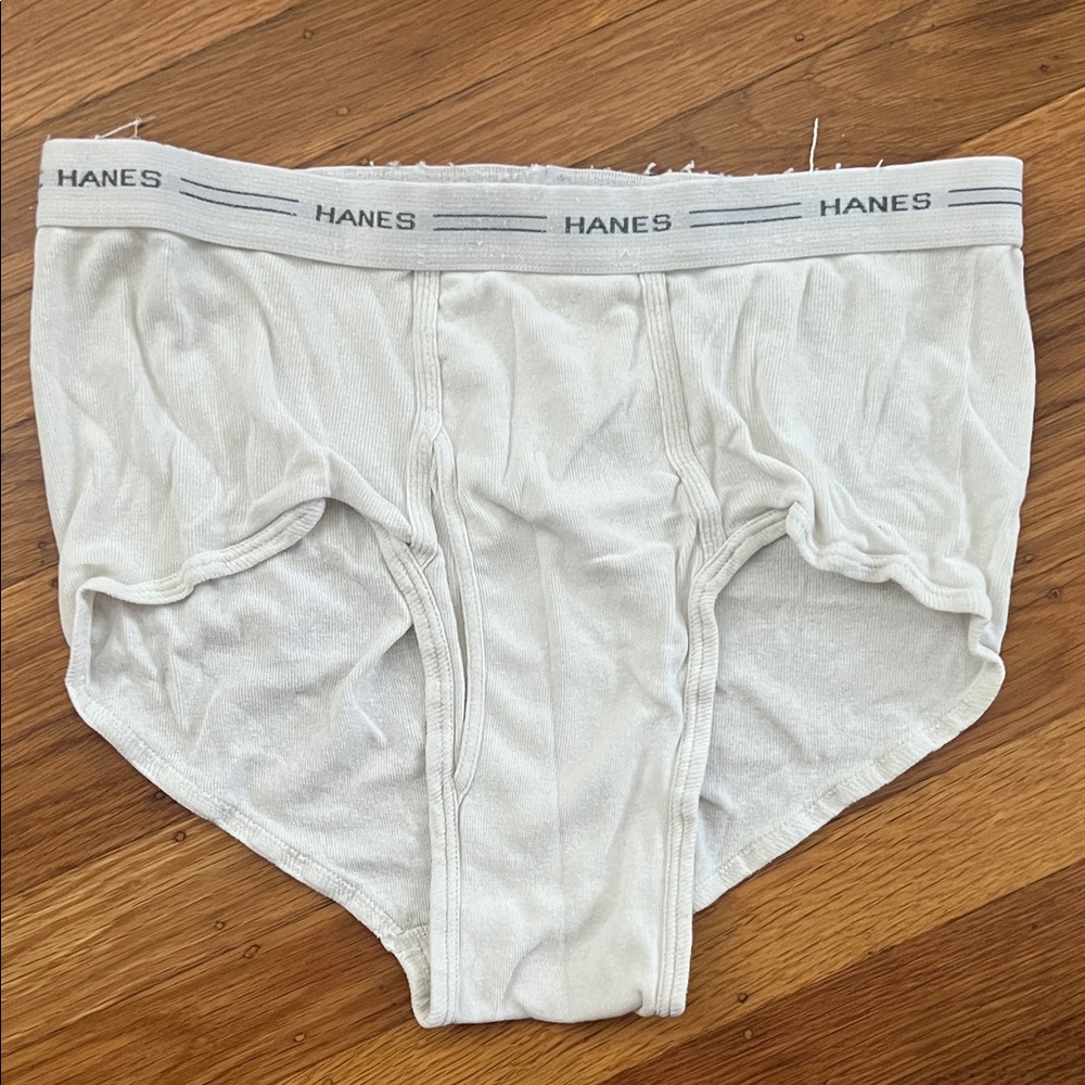 Vintage Hanes White Men’s Briefs